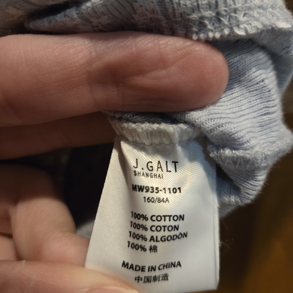 Brandy Melville Cream Fitted Button Down Shirt - Picture 12 of 15